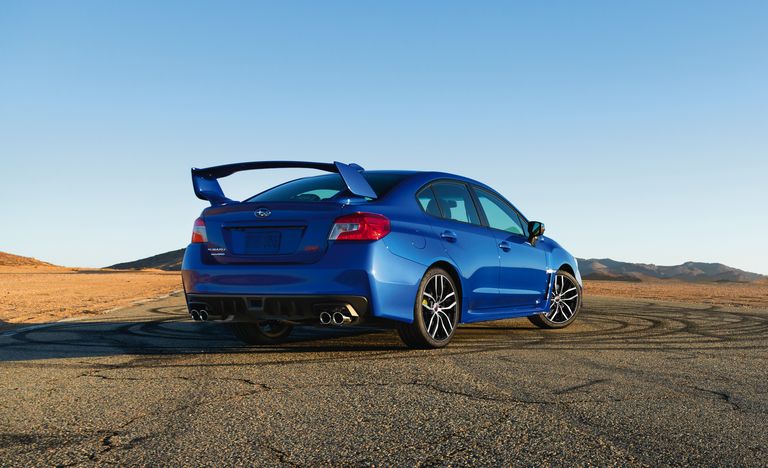 סובארו wrx sti 2020